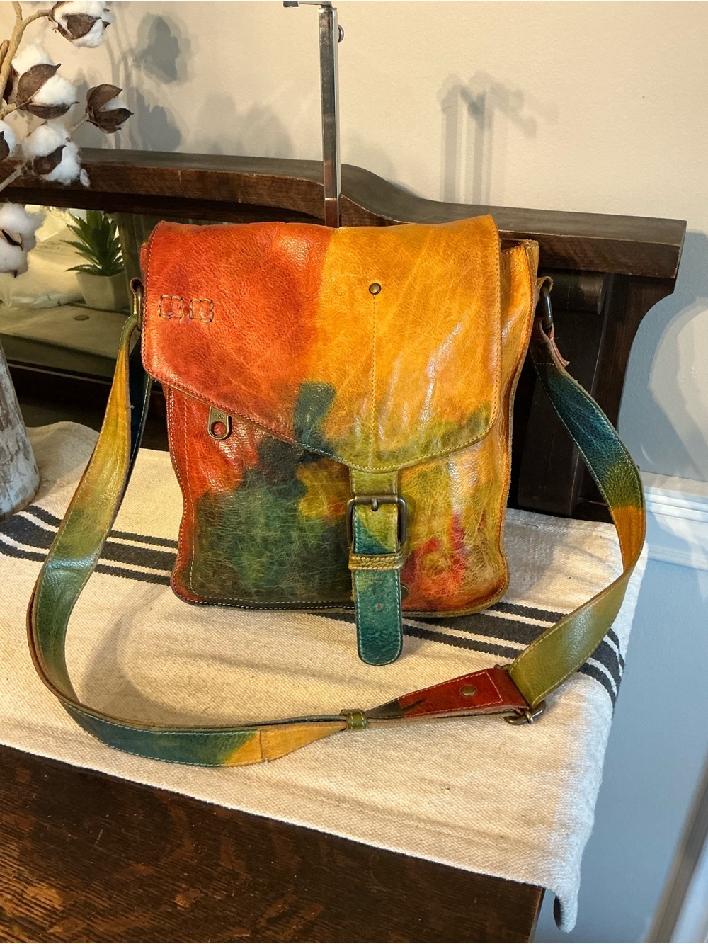 RARE Bed Stu Leather Venice Beach Crossbody Bag Monarch Tie Dyed Red Blue - Picture 3 of 12